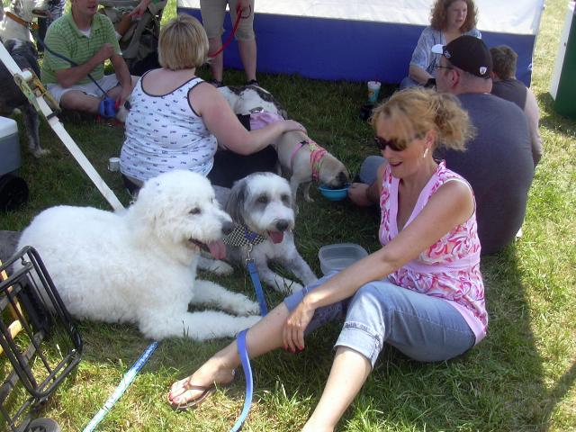 /images/events/11/Bark in the Park 2008 025.jpg